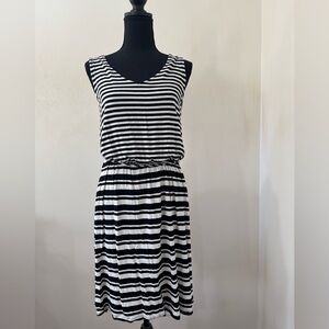 Black and white summer dress